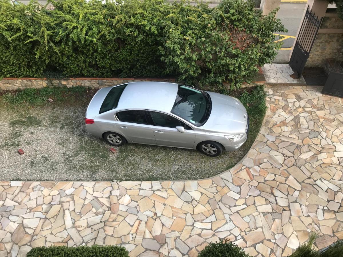 Hébergements à La Rive, Accueil ouvert tous les jours jusqu'à 20h00 dernier délai, depuis 29 ans ! Réserver ici svp ! Merci ! Aucun règlement à distance accepté, Paiement par CB, Espèces, Chèque ou Chèques-Vacances impérativement à la remise des clef Amélie-les-Bains-Palalda Esterno foto